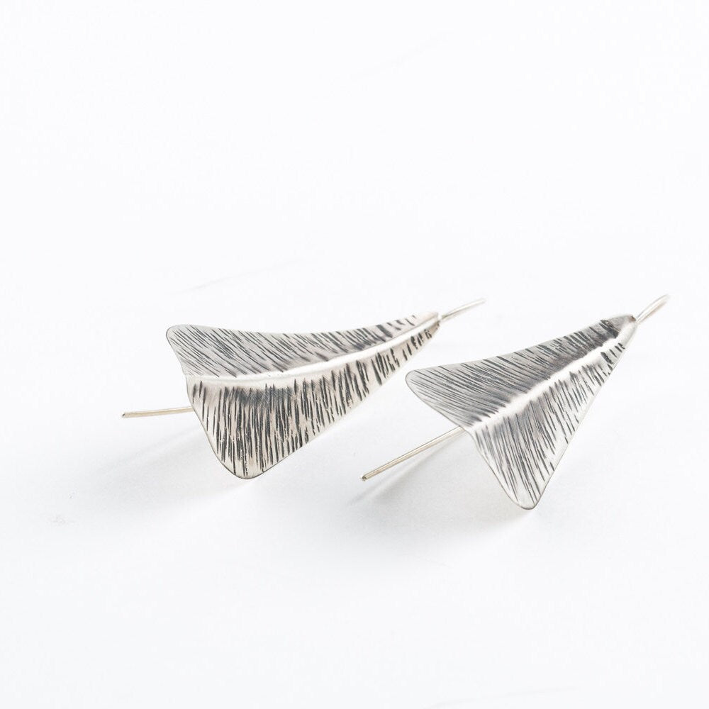 Silver Leaf light earrings