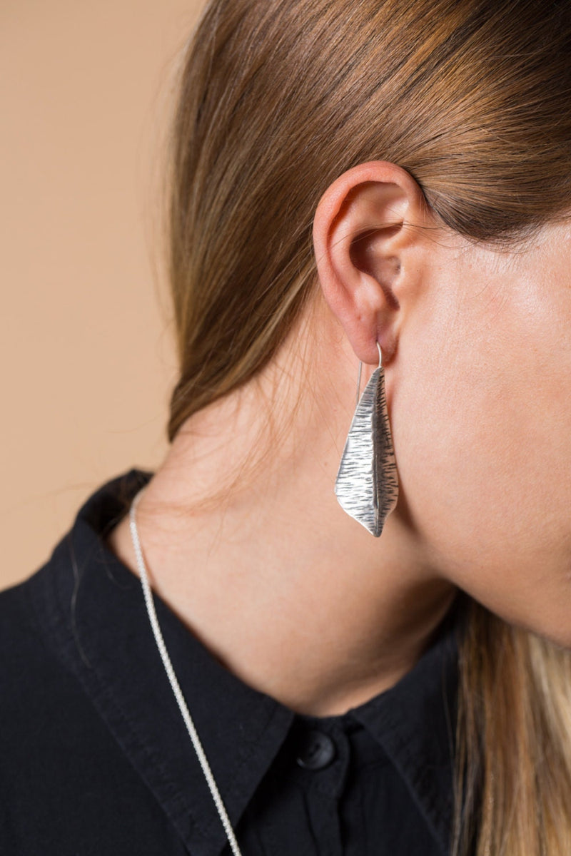 Silver Leaf light earrings
