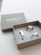 Slim Signet Ring - Narrow Rectangle signet Ring for Men & Women