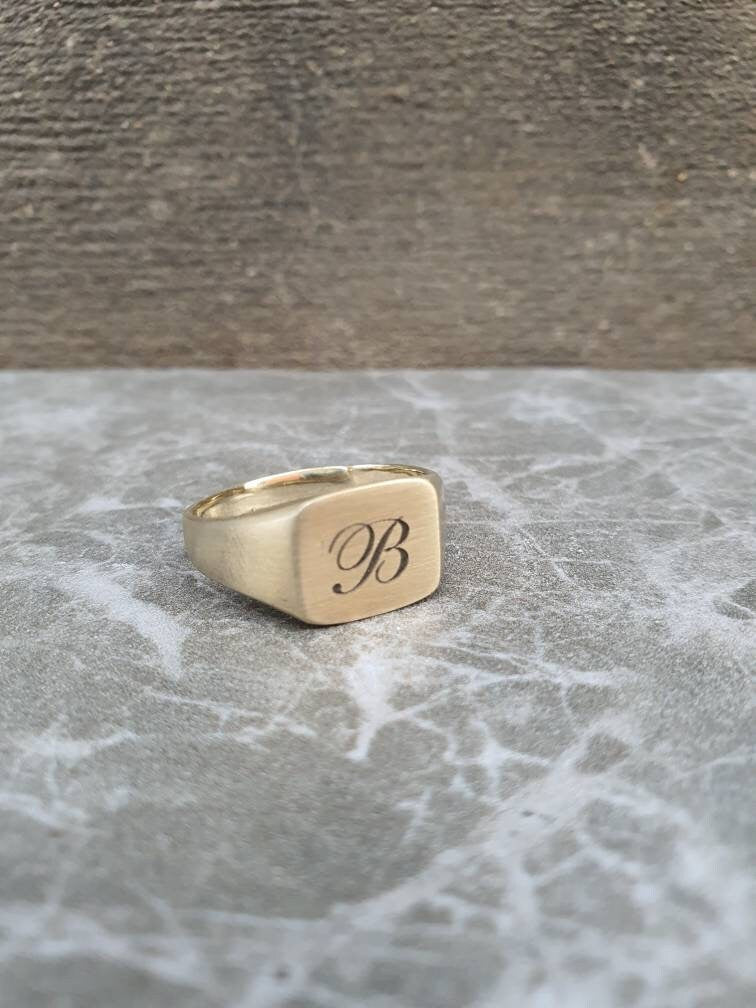 Soft Square Signet Ring