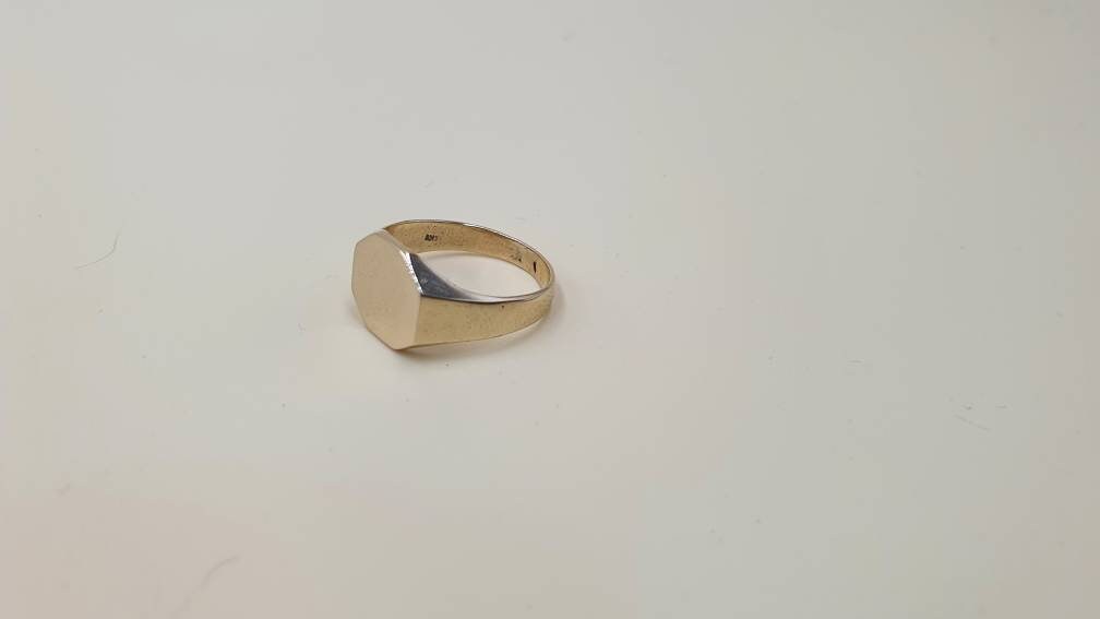 14k Gold Octagon Signet Ring