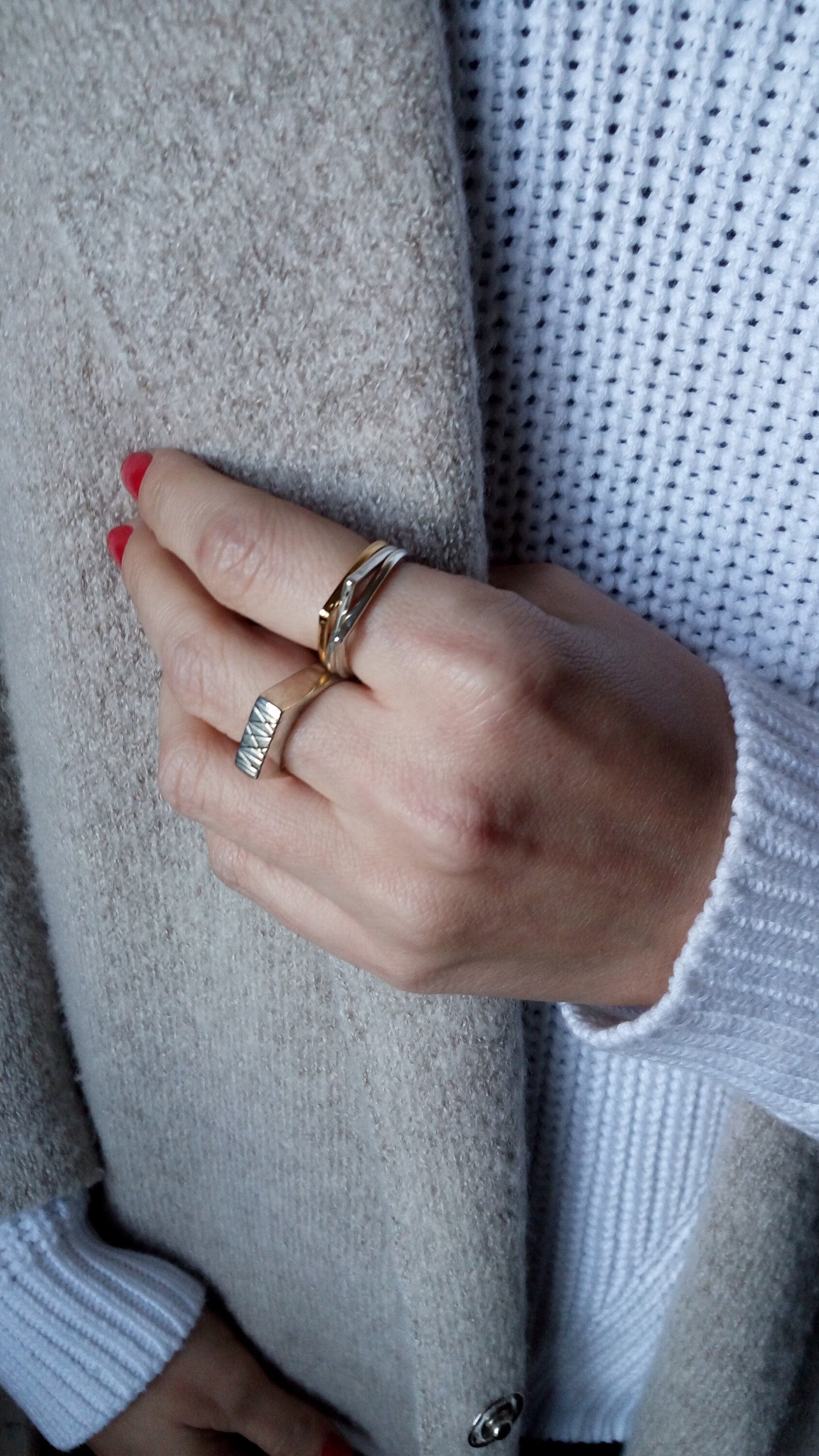 Solid gold 14k dainty teardrop ring