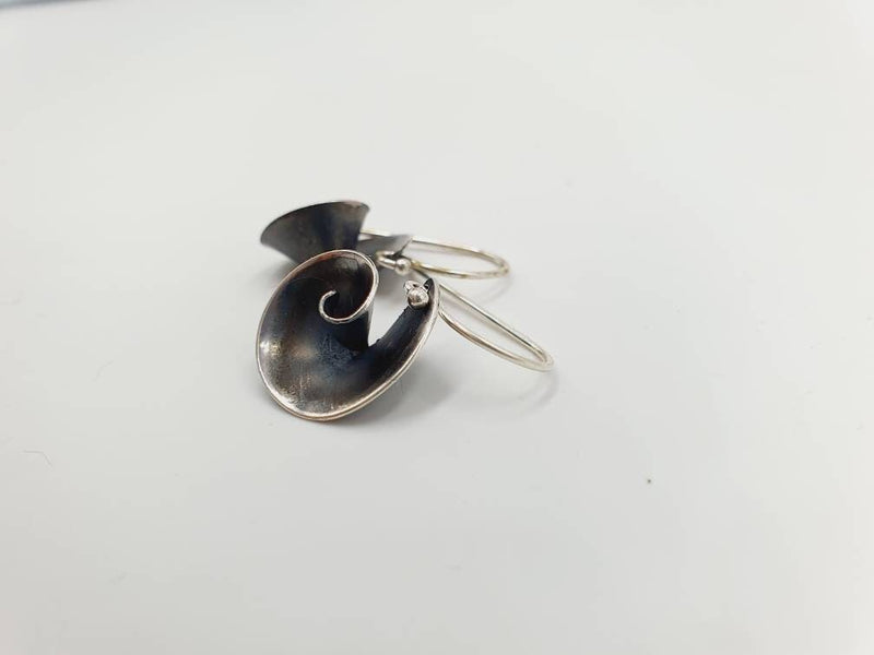 Silver spiral oxidized dangle earrings