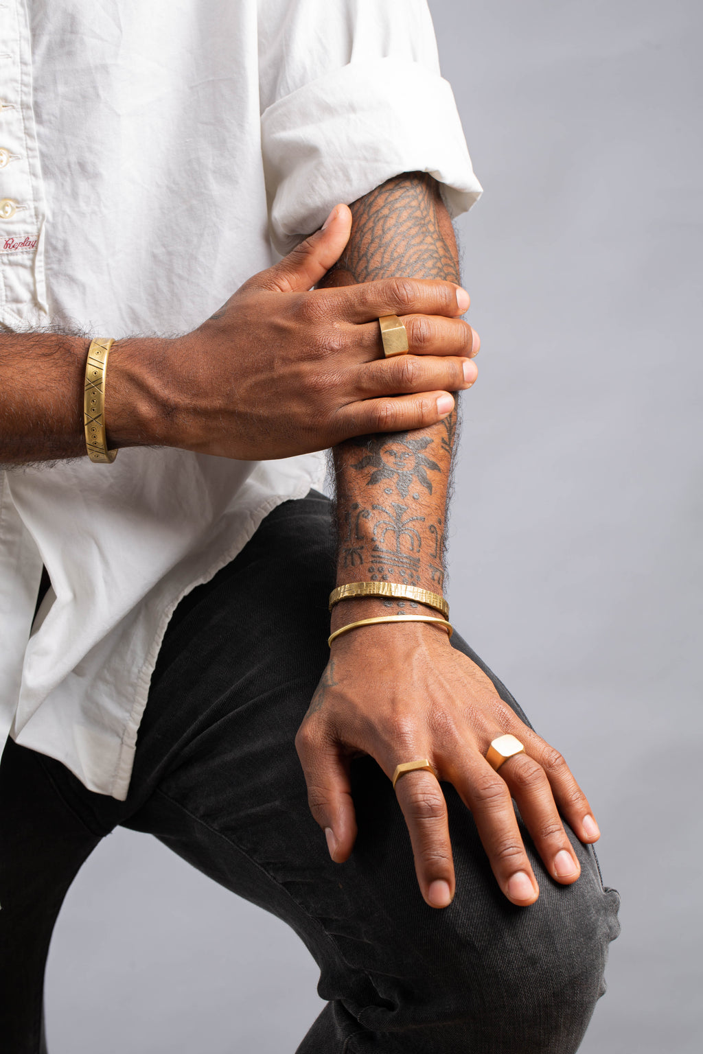 Slim Signet Ring - Narrow Rectangle signet Ring for Men & Women