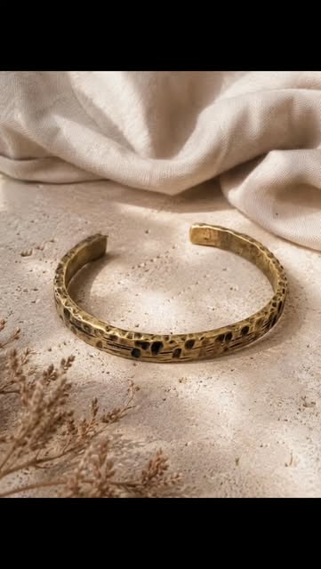 Video by Noa unisex Jewelry נועה שכטר on May 28, 2026.