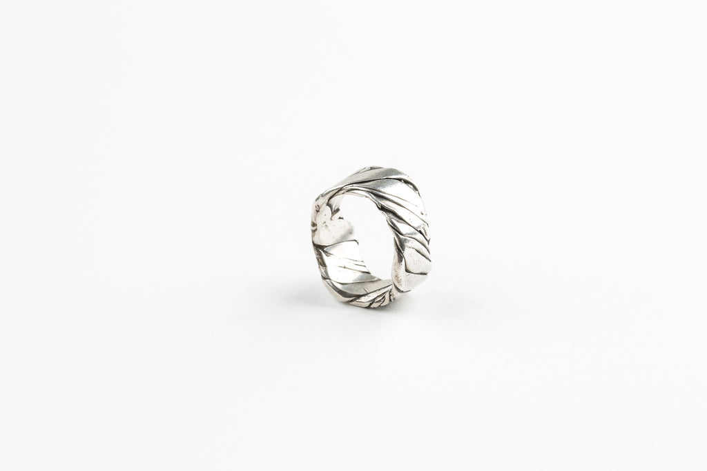 Desert-Inspired Cracked Silver Band - Thick 925 Sterling Silver Unisex Ring