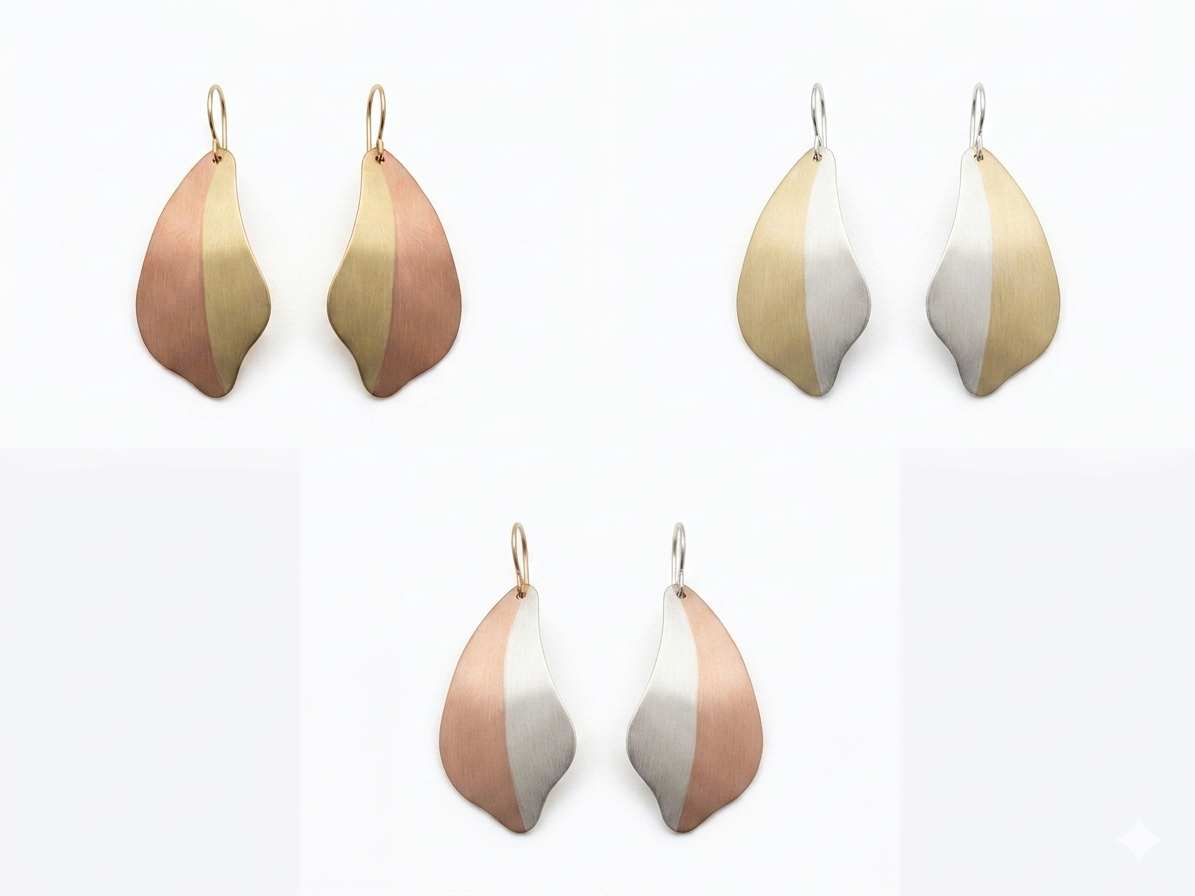 2 tone leaf light Earrings
